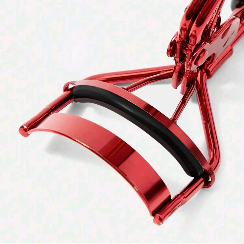 BETTY BOOP Eyelash Curler
